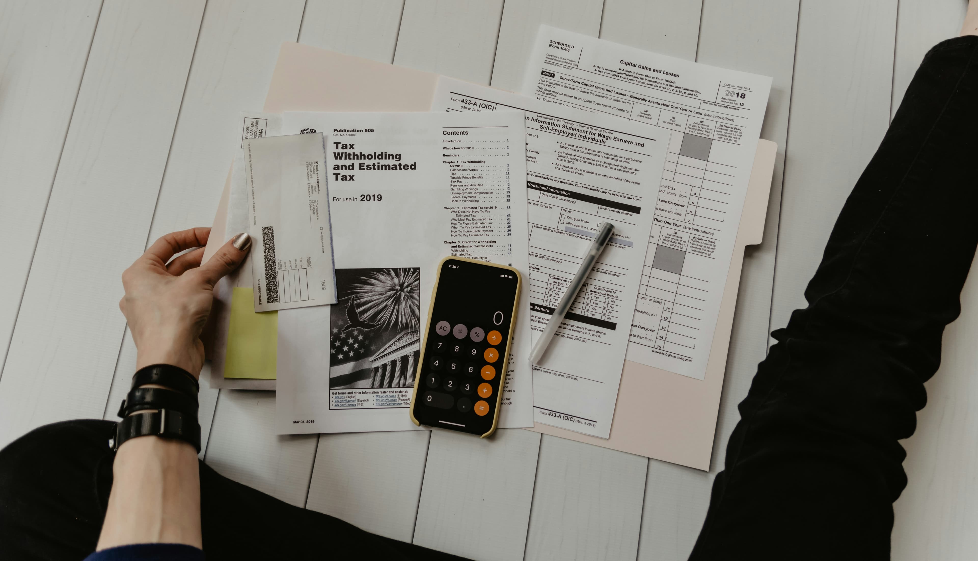 Why Smart Financial Advisors Never Miss Another Client Call
